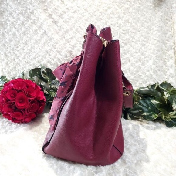 Steve Madden Scarf Large Tote Bag Purse Matching Makeup Bag - Picture 6 of 7